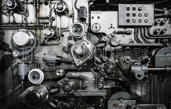 機(jī)械設(shè)備制造商的行業(yè)現(xiàn)狀與未來(lái)趨勢(shì)